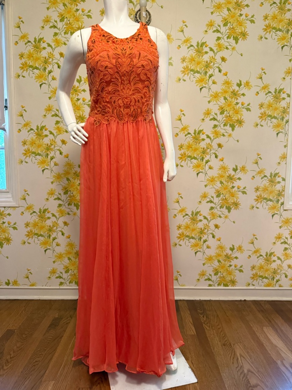NWT illusion back beaded prom evening Gown dress size M